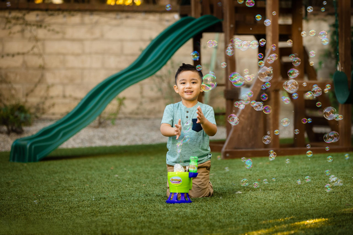 Tornado Bubble Machine – Blows 4,500 Bubbles per Minute | Kids Bubble Blower with 4oz Non-Toxic Solution | Outdoor Fun & Party Toy